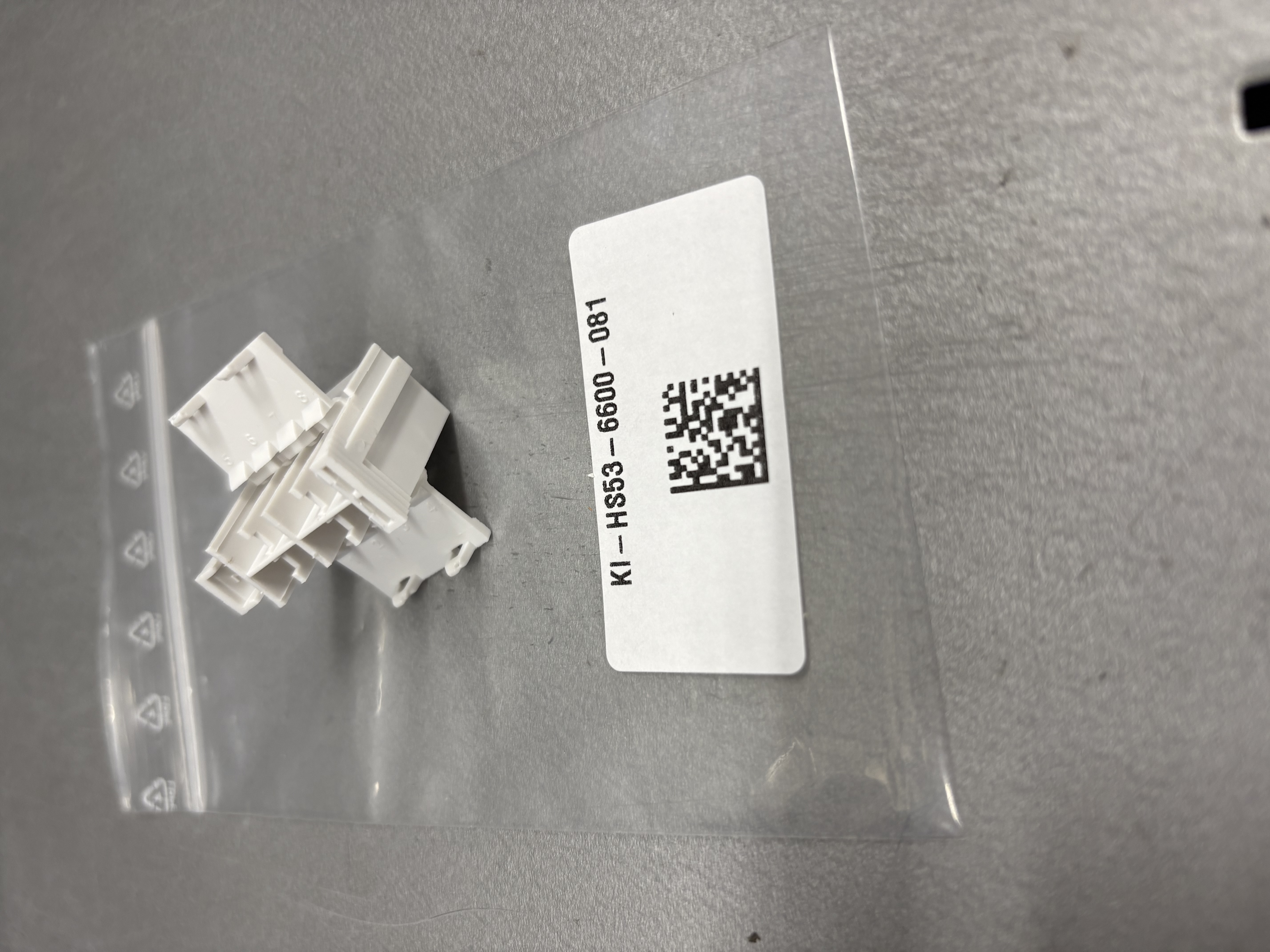 housing white 8-pin