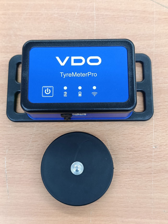 VDO Workshop Tab TyreMeter Pro + magnetic mount