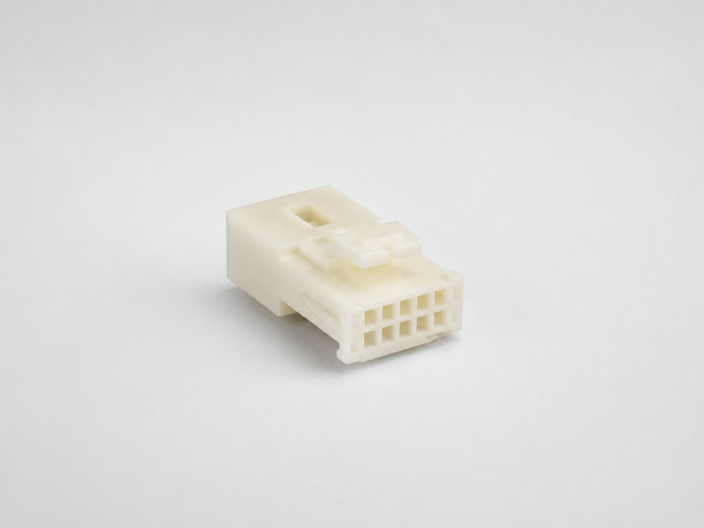 UDS connector housing (white, 8-pin) for pin contacts