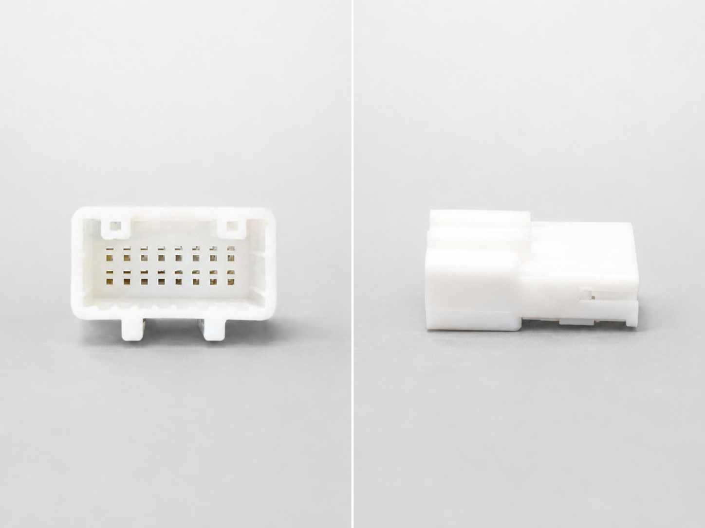 UDS connector housing (white, 16-pin) for pin contacts
