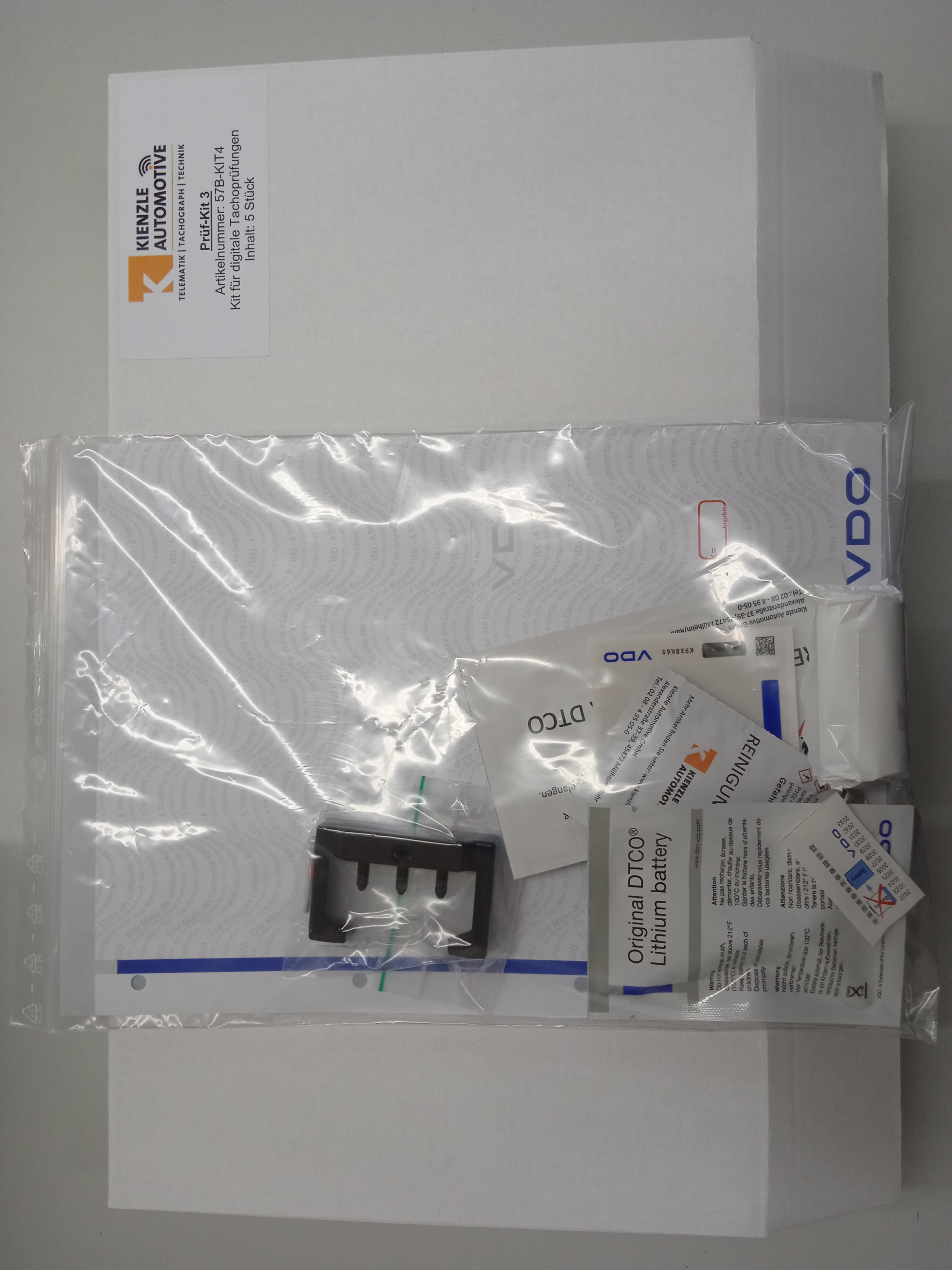 Kienzle test kit for DTCO 3.0 incl. sealing cap set (PU:1=5 pieces)