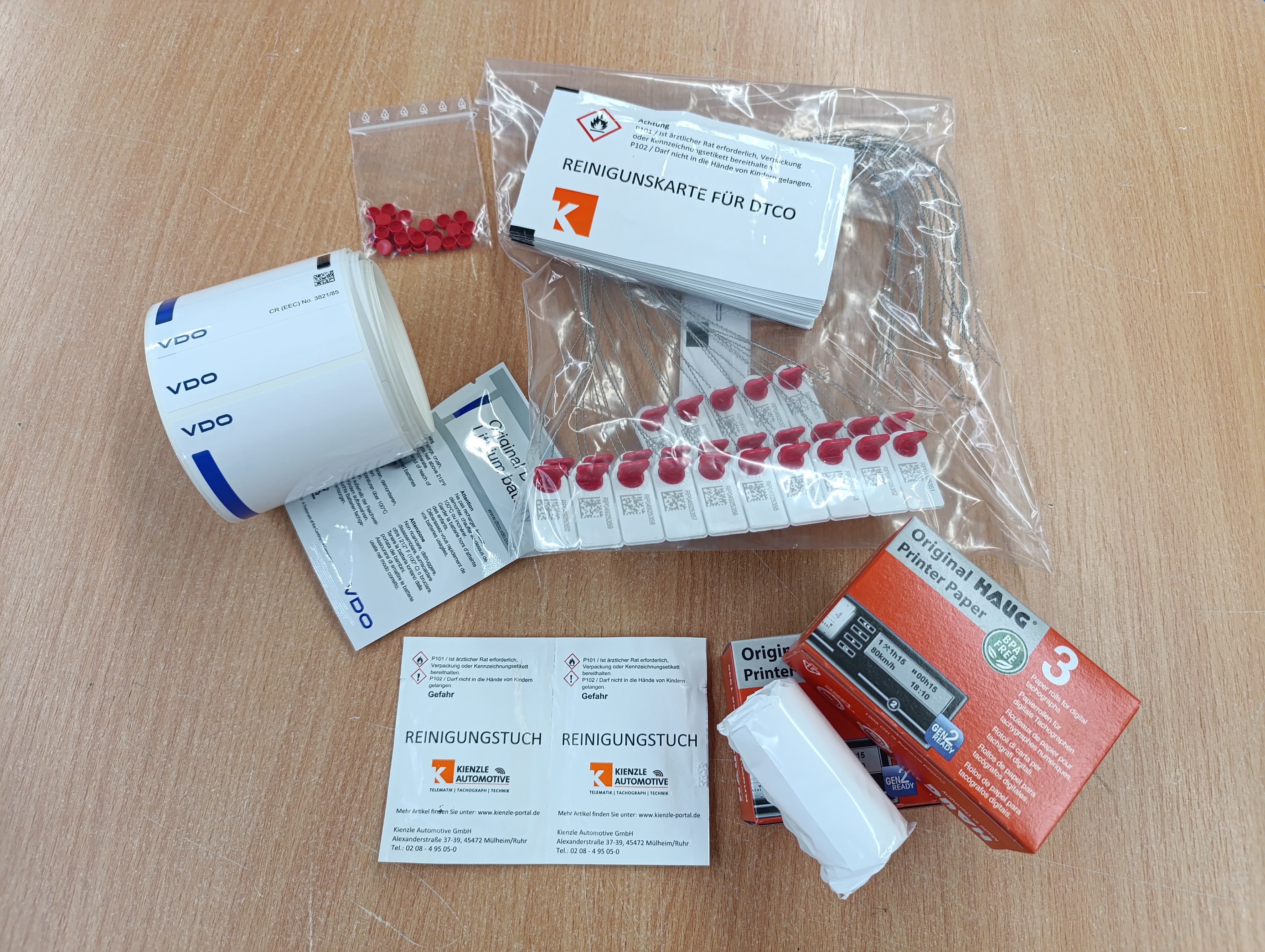 Test kit for digital tachograph testing incl. installation label PU=25